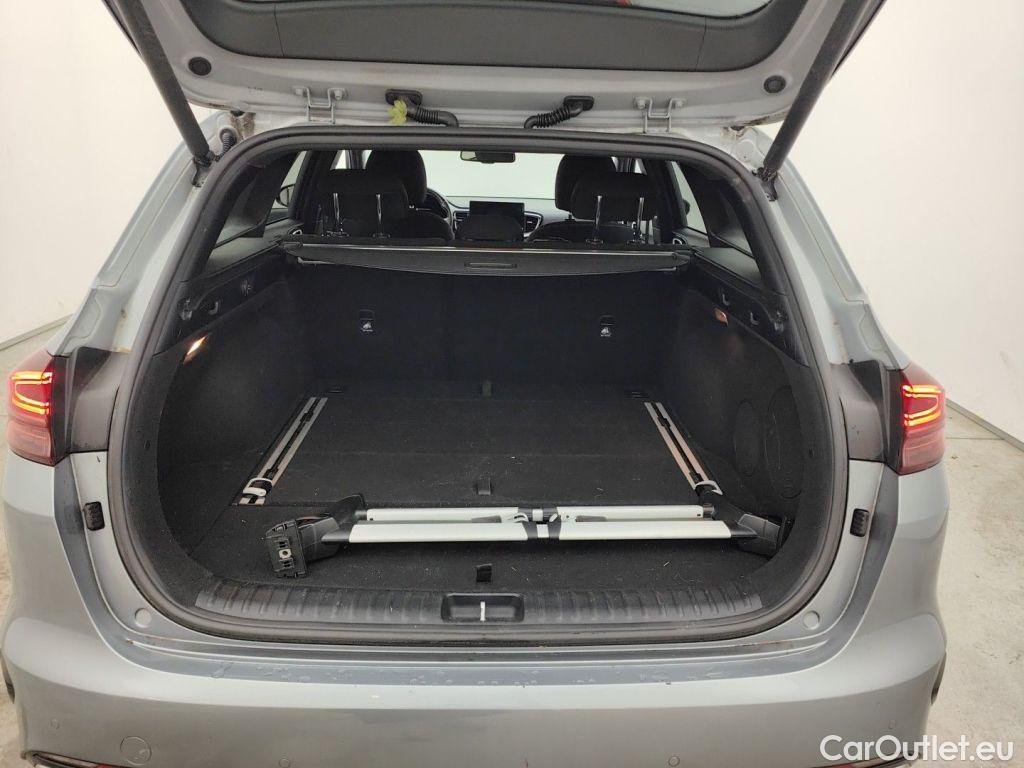 KIA  Cee'd KIA  Sportswagon GT Line 1.6 CRDi 136 DCT ISG 5d #14