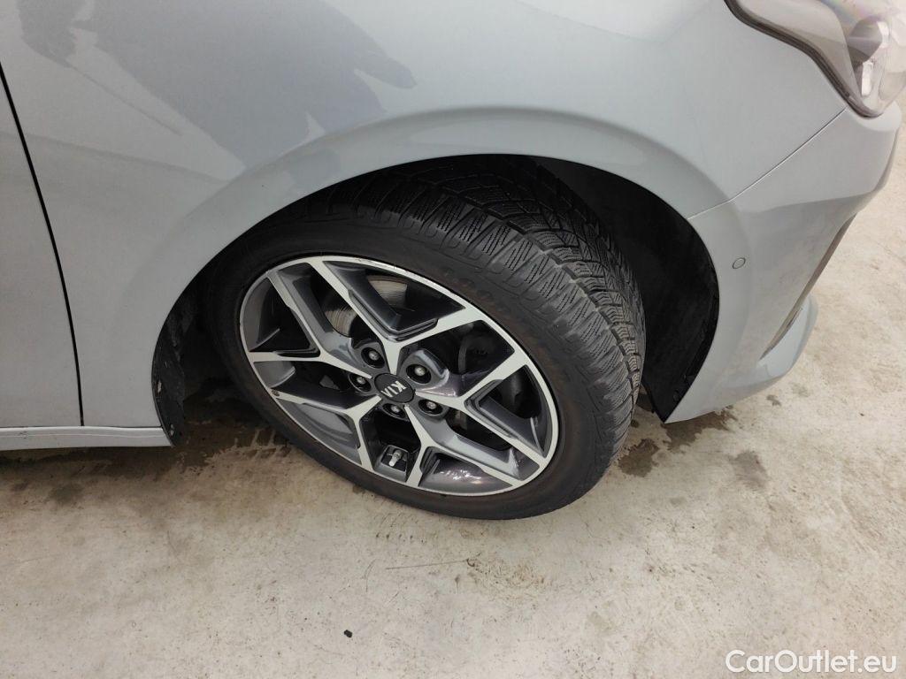 KIA  Cee'd KIA  Sportswagon GT Line 1.6 CRDi 136 DCT ISG 5d #53