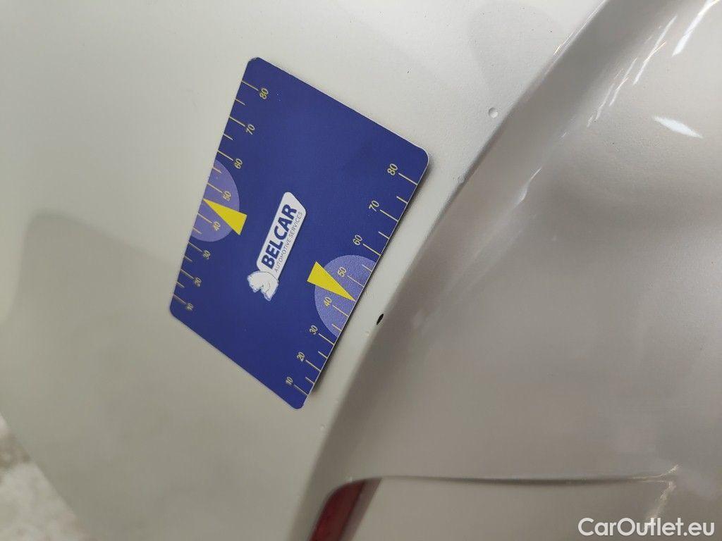 Toyota  Corolla Toyota  1.8 Hybrid Dynamic e-CVT 5d #28