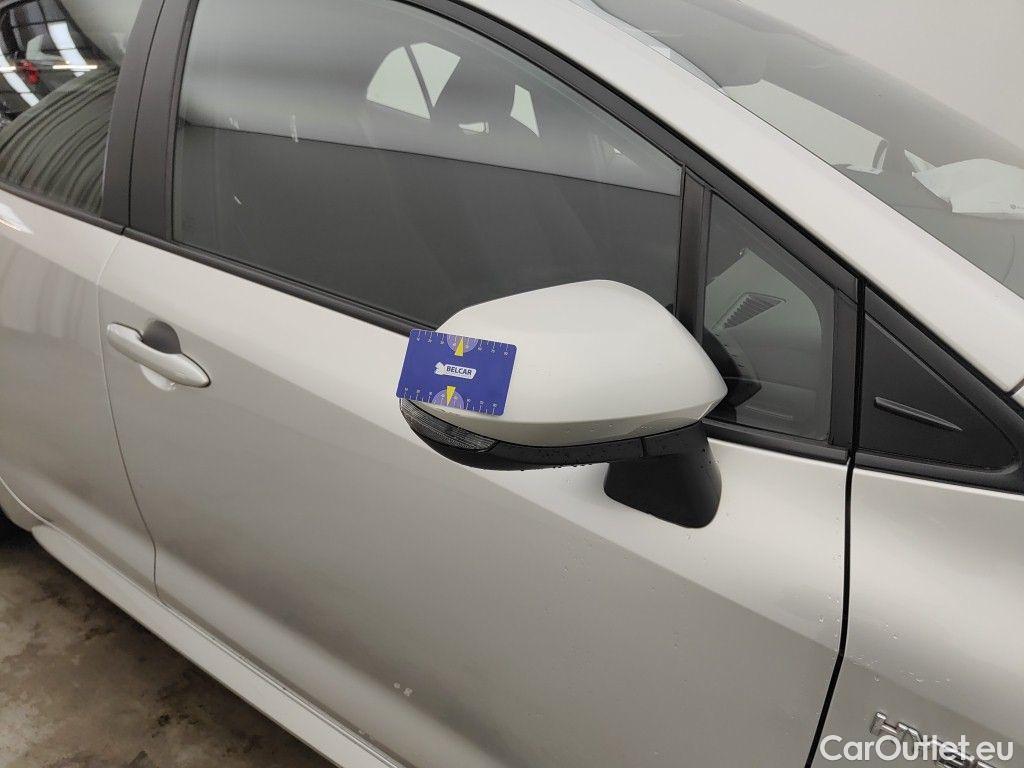 Toyota  Corolla Toyota  1.8 Hybrid Dynamic e-CVT 5d #19