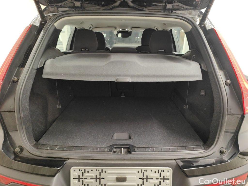 Volvo  XC 40 Volvo XC40 T3 Momentum Pro 5d #14