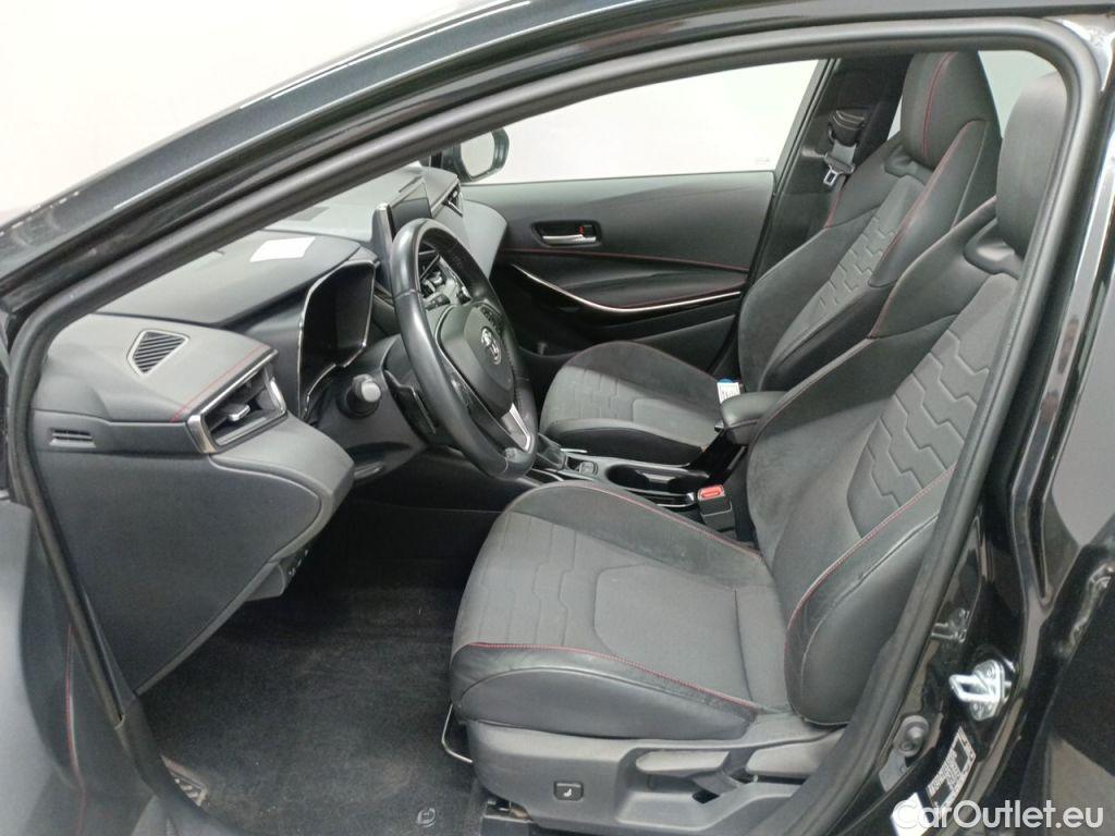 Toyota  Corolla Toyota  Touring Sports 2.0 Hybrid Premium e-CVT 5d #3