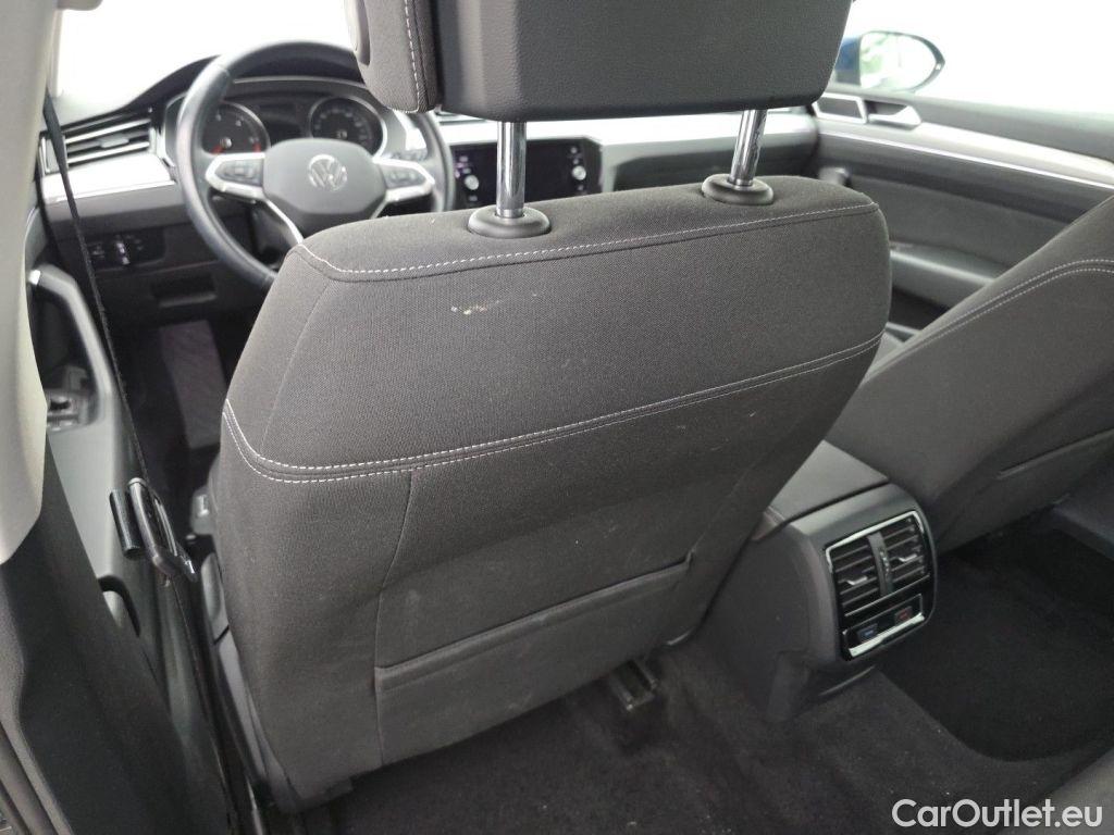 Volkswagen  Passat Volkswagen  Variant 2.0 TDI SCR 110kW Style Business 5d #61