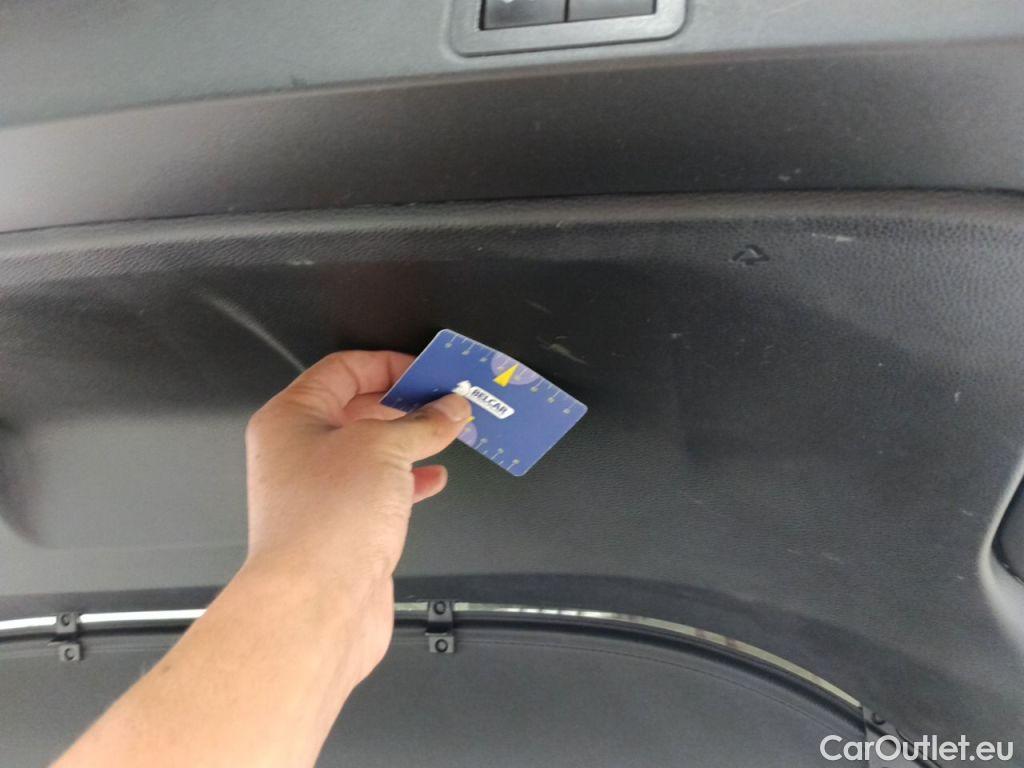 Toyota  Corolla Toyota  Touring Sports 2.0 Hybrid Premium e-CVT 5d #22