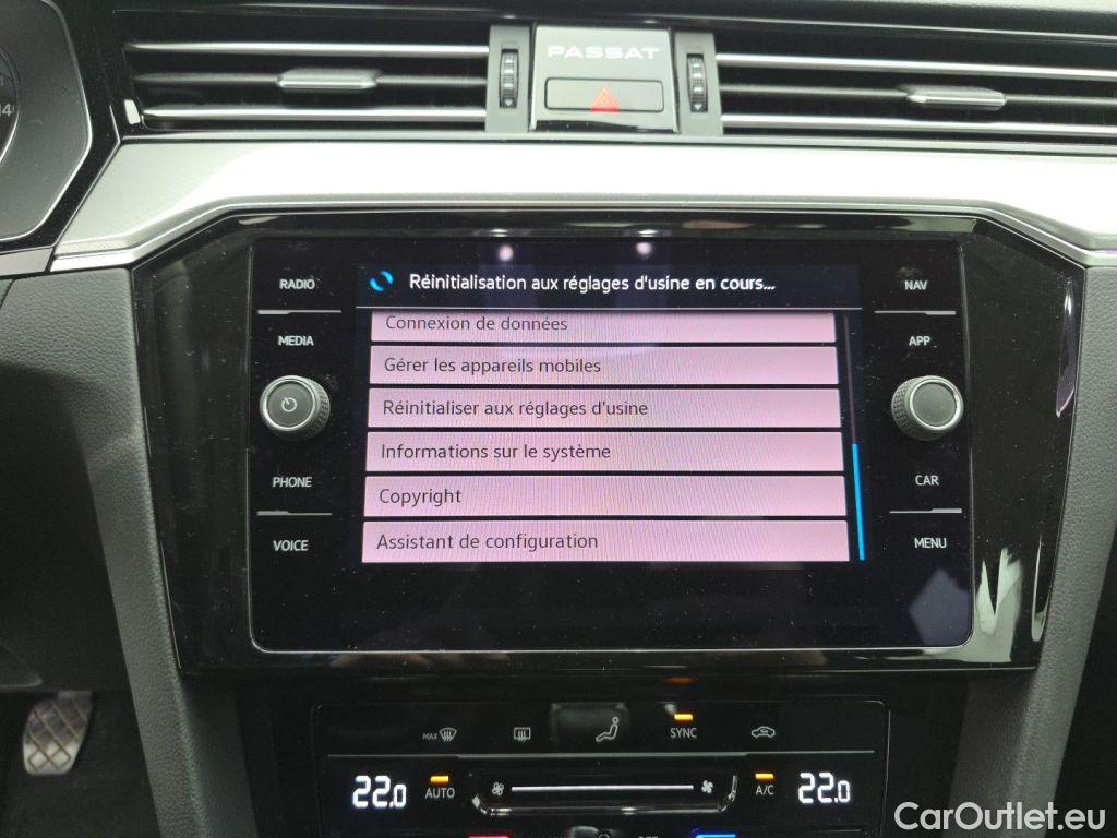 Volkswagen  Passat Volkswagen  Variant 2.0 TDI SCR 110kW Style Business 5d #14