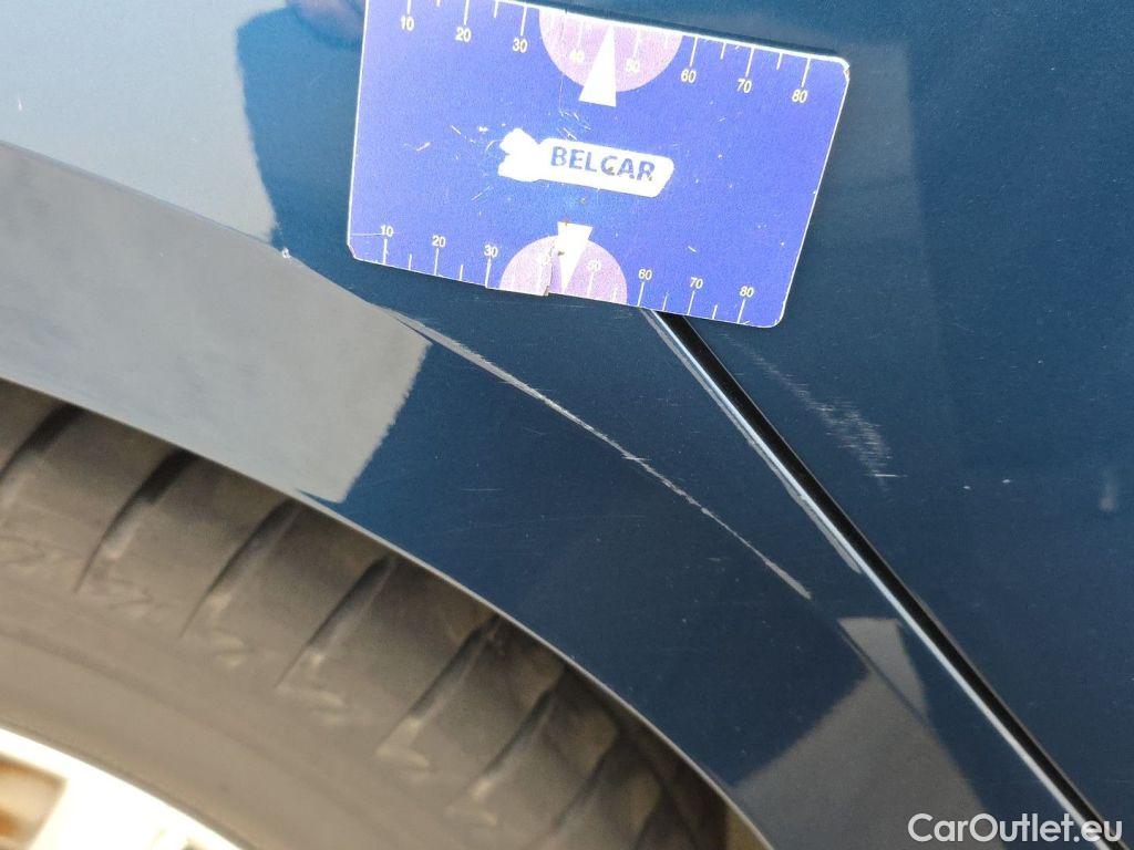 Volkswagen  Passat Volkswagen  Variant 2.0 TDI SCR 110kW Style Business 5d #47