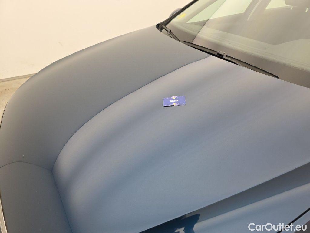 Volkswagen  Passat Volkswagen  Variant 2.0 TDI SCR 110kW Style Business 5d #41