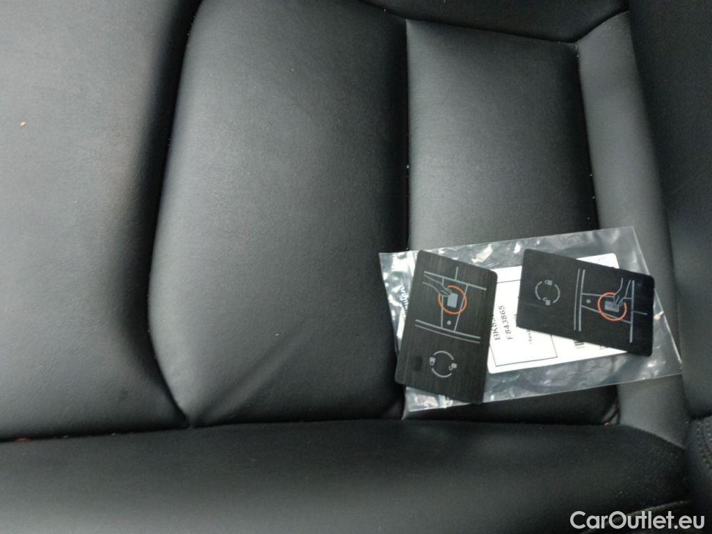 Tesla  Model 3 TESLA  75 kWh 462 Performance Dual Motor 5d #4