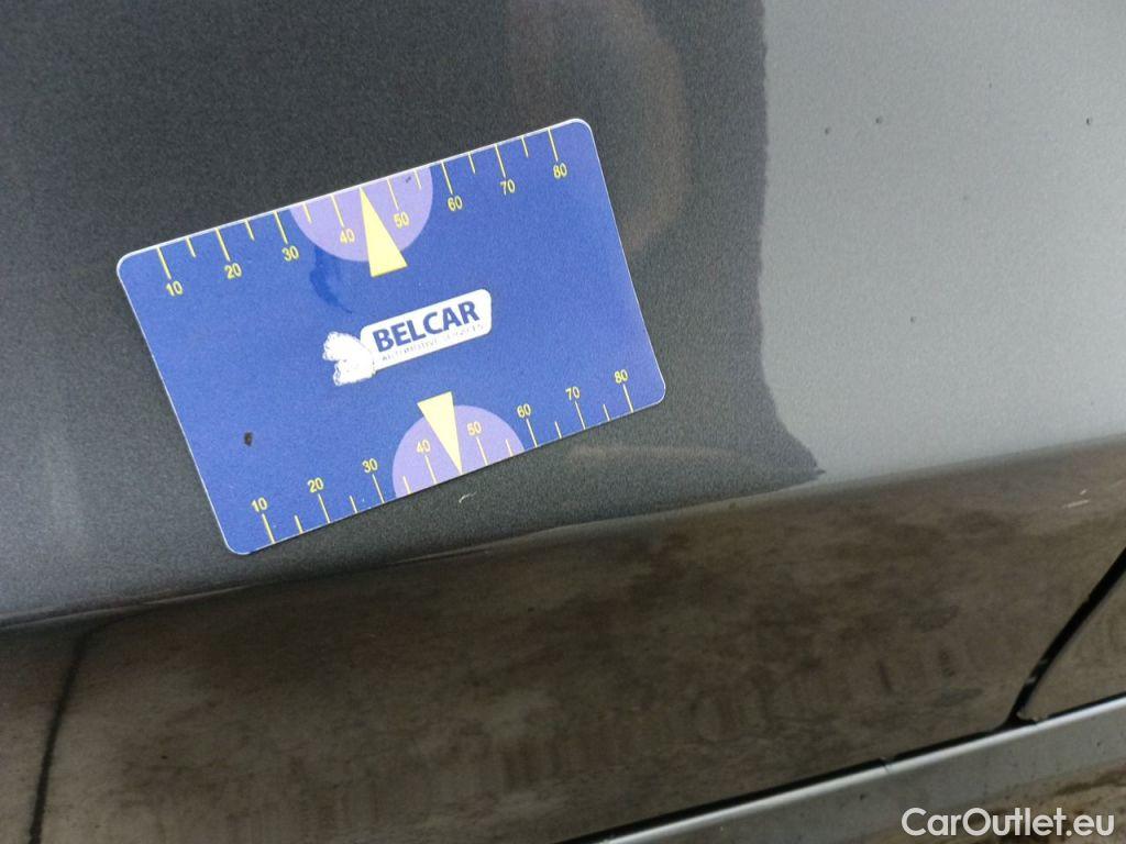 Tesla  Model 3 TESLA  75 kWh 462 Performance Dual Motor 5d #47