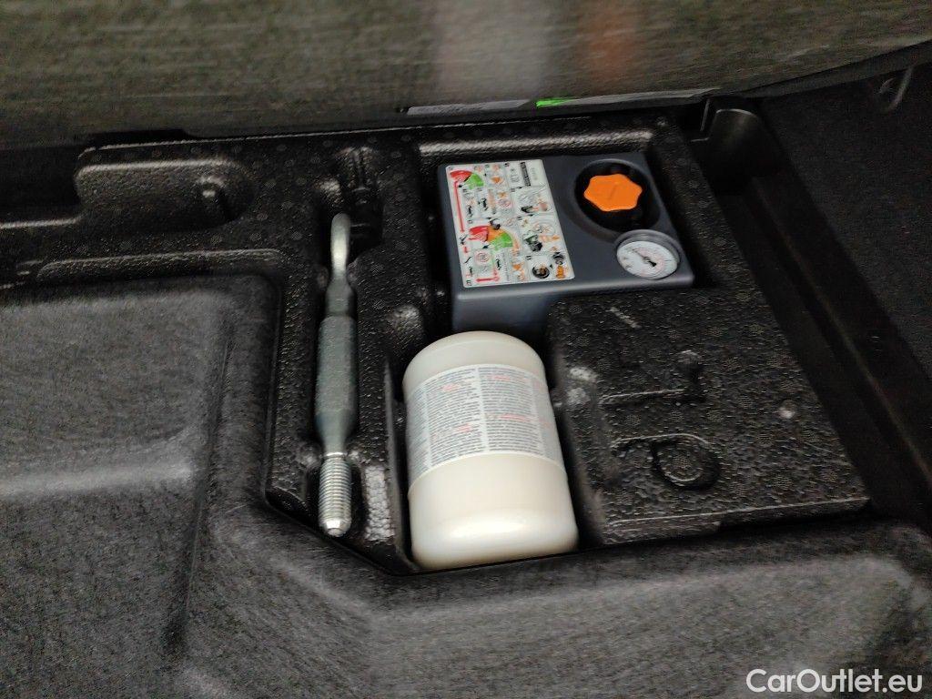 Volvo  XC60 Volvo  B4 D Core Aut. 5d #15