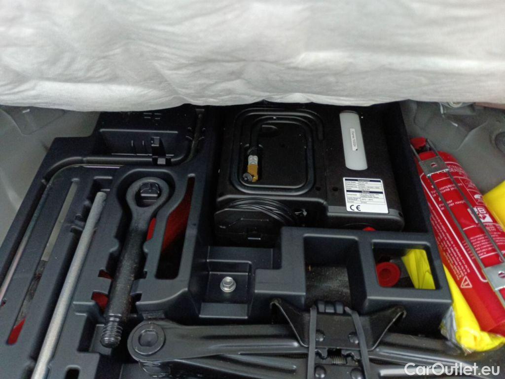 Lexus  CT Lexus  200h Executive Line 5d #15