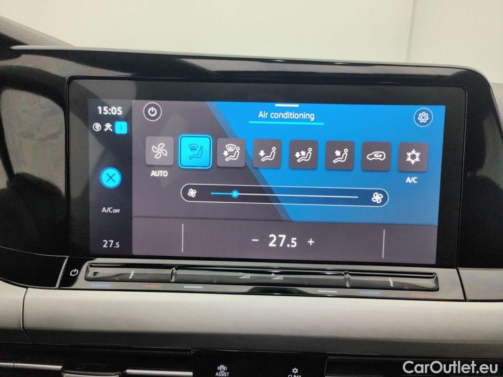 Volkswagen  Golf  Volkswagen Variant VIII 2.0 TDI 110kW DSG Life 5d #26