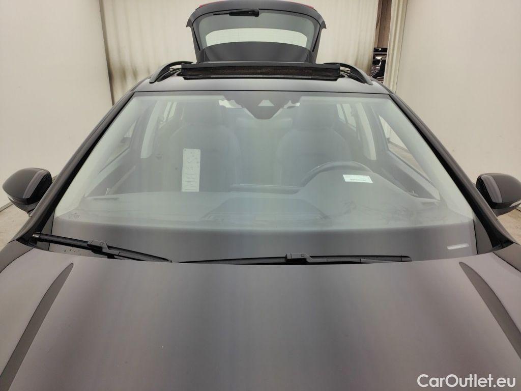 Volkswagen  Golf  Volkswagen Variant VIII 2.0 TDI 110kW DSG Life 5d #19