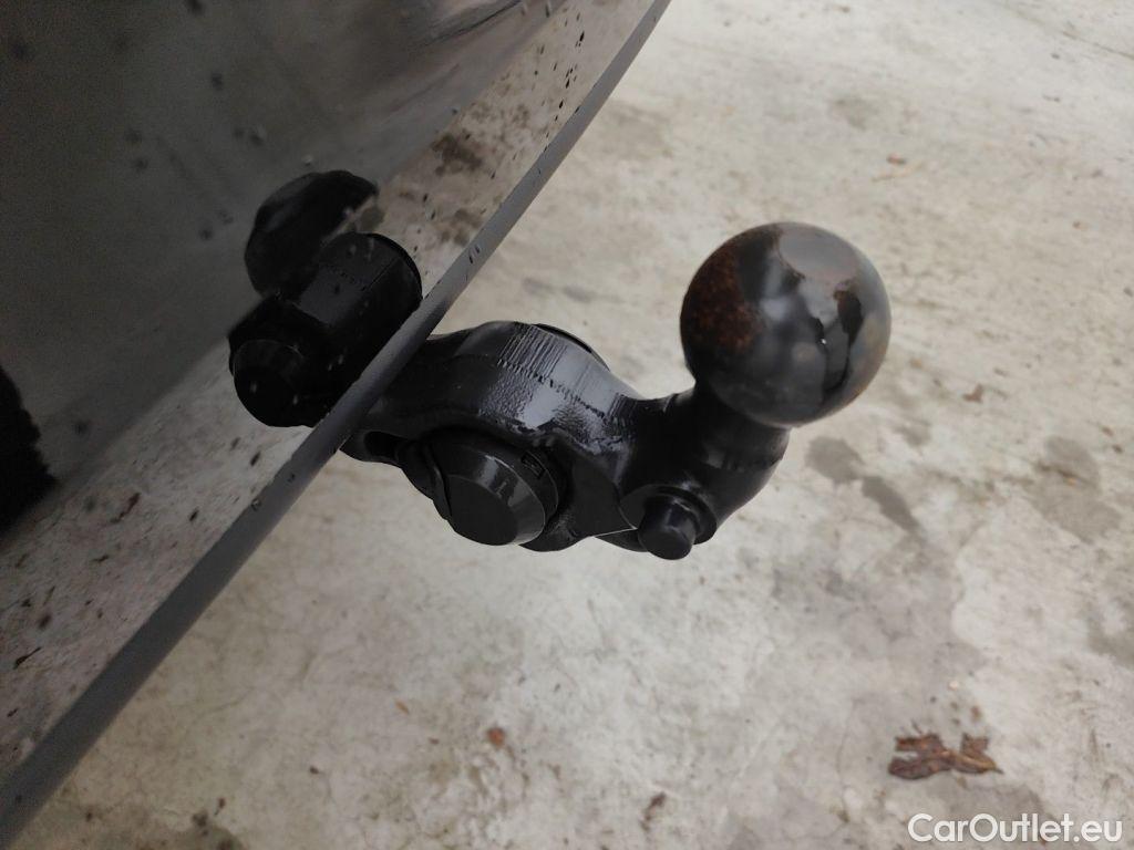 Volkswagen  Golf  Volkswagen Variant VIII 2.0 TDI 110kW DSG Life 5d #16