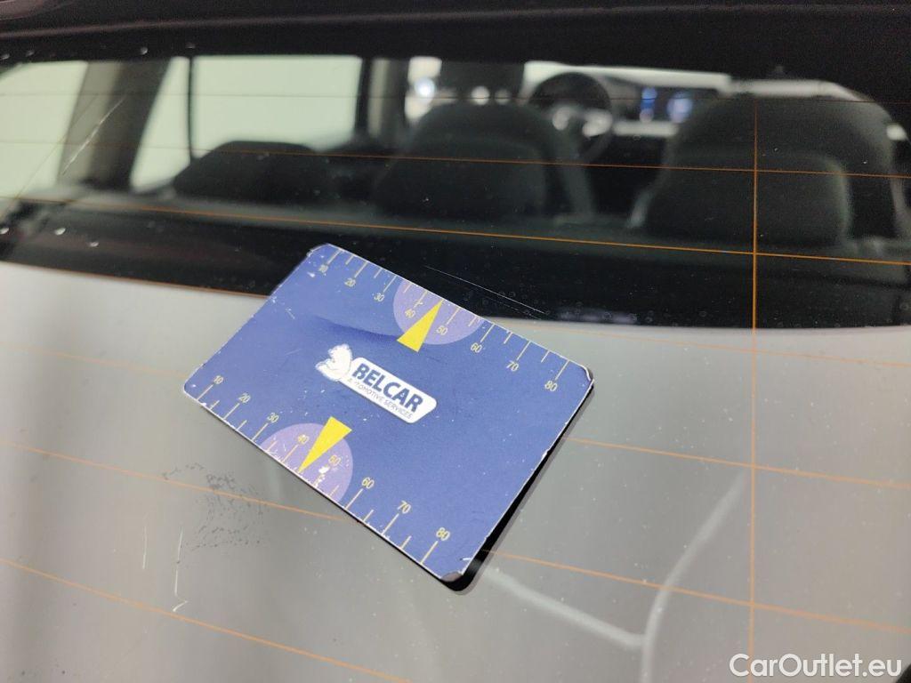 Volkswagen  Golf  Volkswagen Variant VIII 2.0 TDI 110kW DSG Life 5d #36