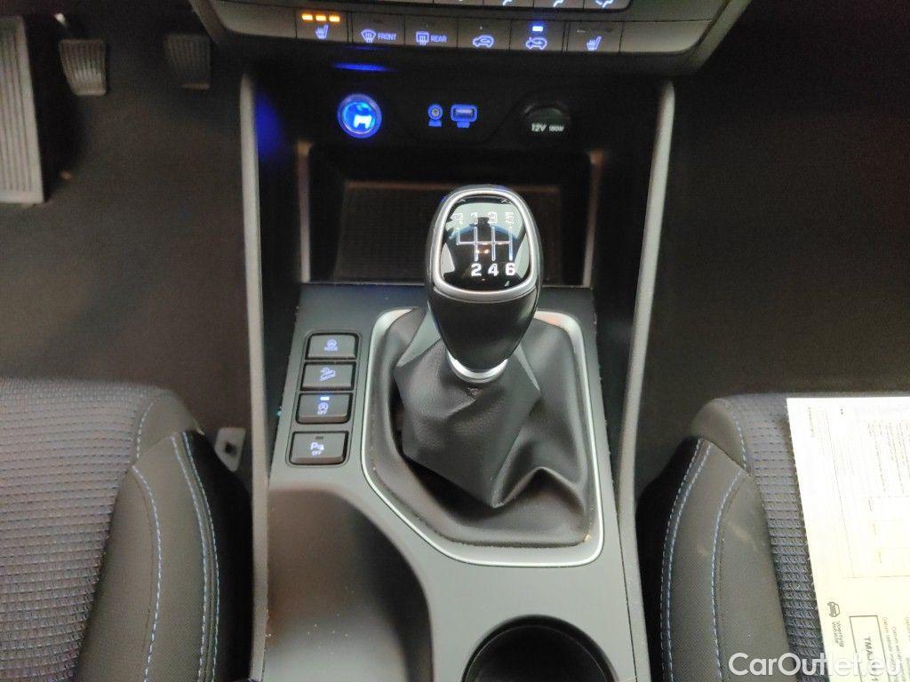 Hyundai  Tucson Hyundai  1.6 GDi ISG Feel 2WD 6M/T 5d #36