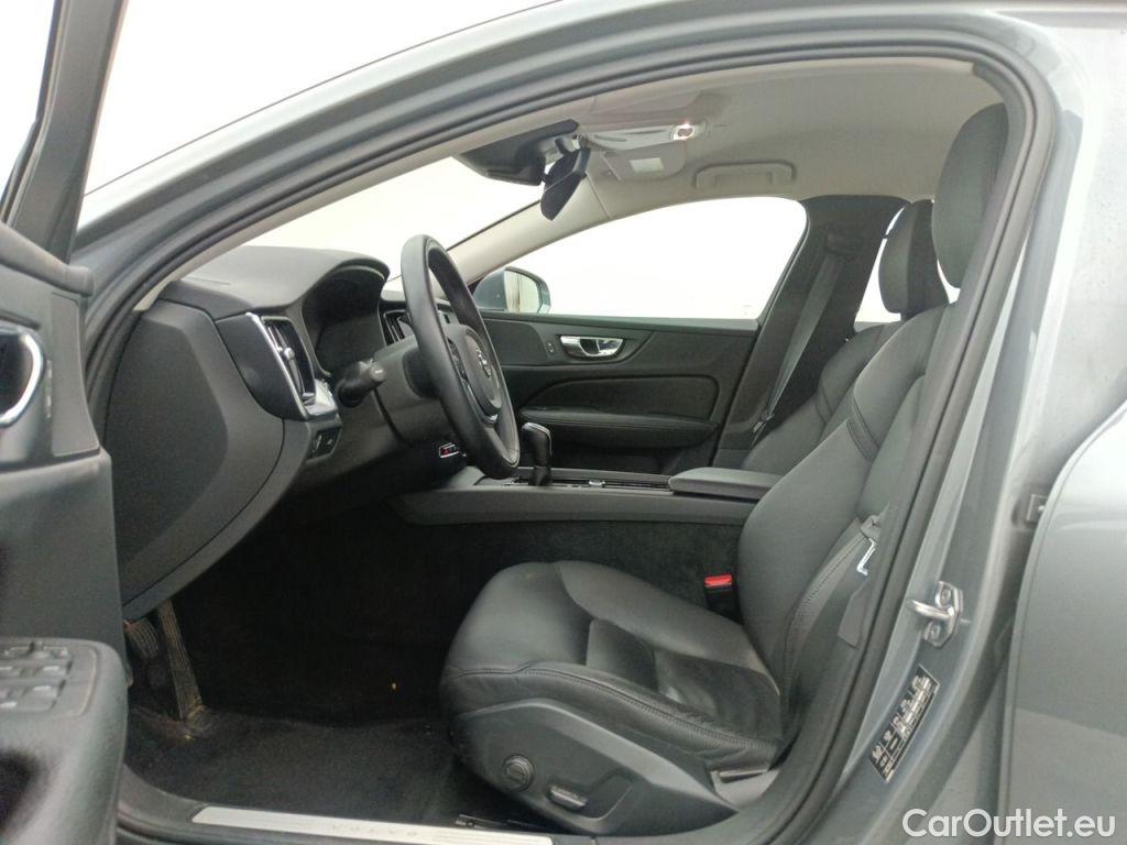 Volvo  V60 Volvo  D3 Momentum Pro 5d #3