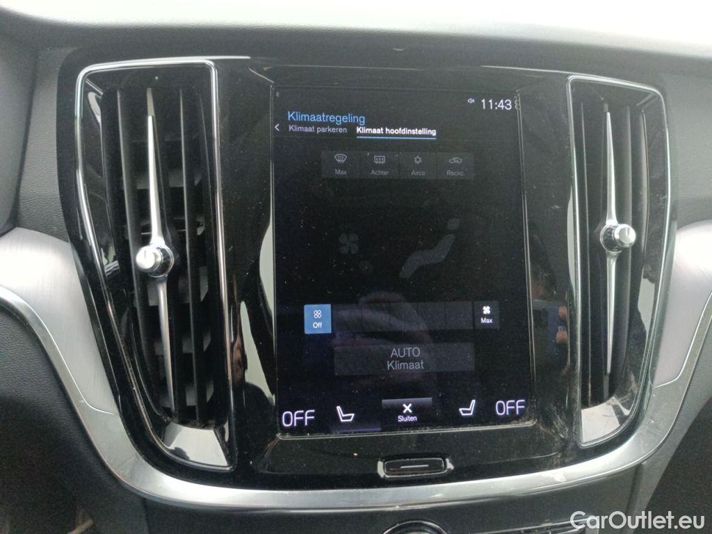 Volvo  V60 Volvo  D3 Momentum Pro 5d #24