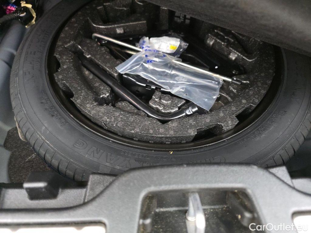 Volvo  XC 40 Volvo XC40 T3 Geartronic R-Design 5d #16