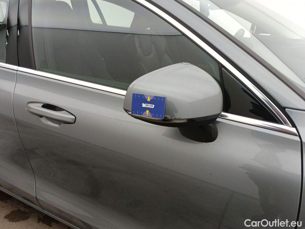 Volvo  V60 Volvo  D3 Momentum Pro 5d #50