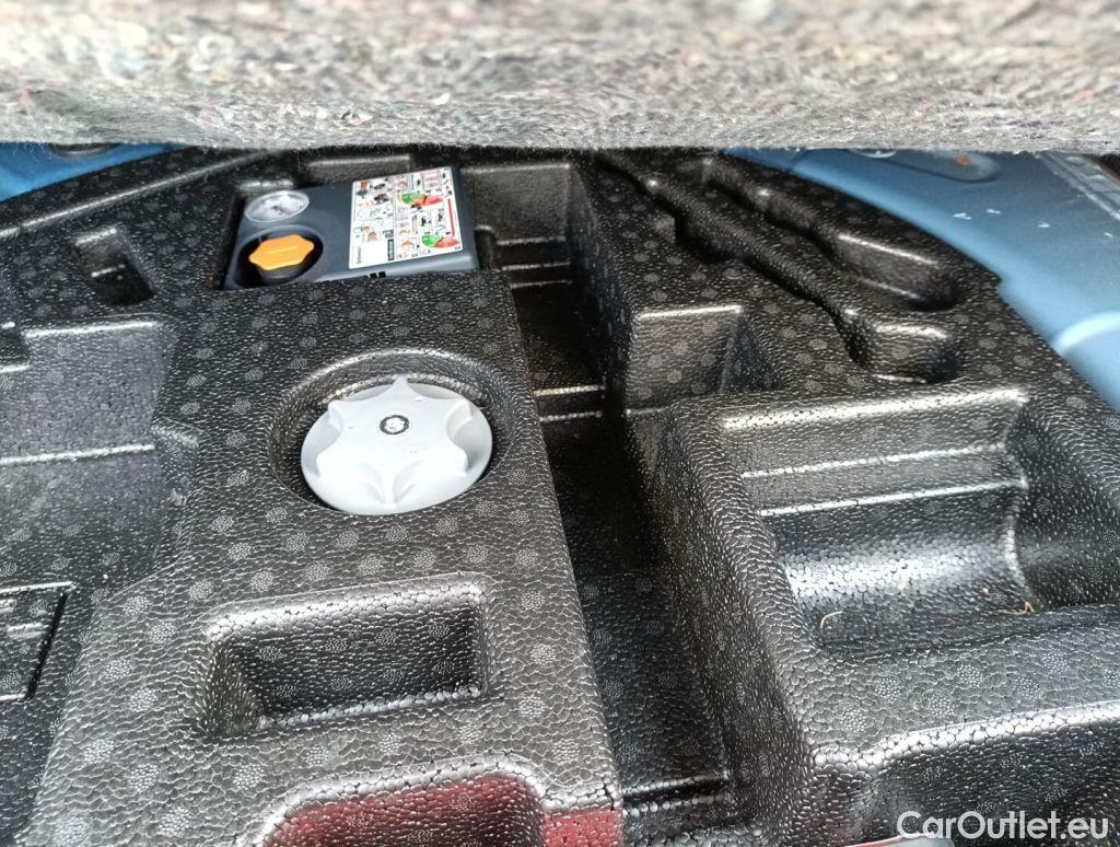 Nissan  Qashqai Nissan  MHEV 103KW N-Connecta 5d #52