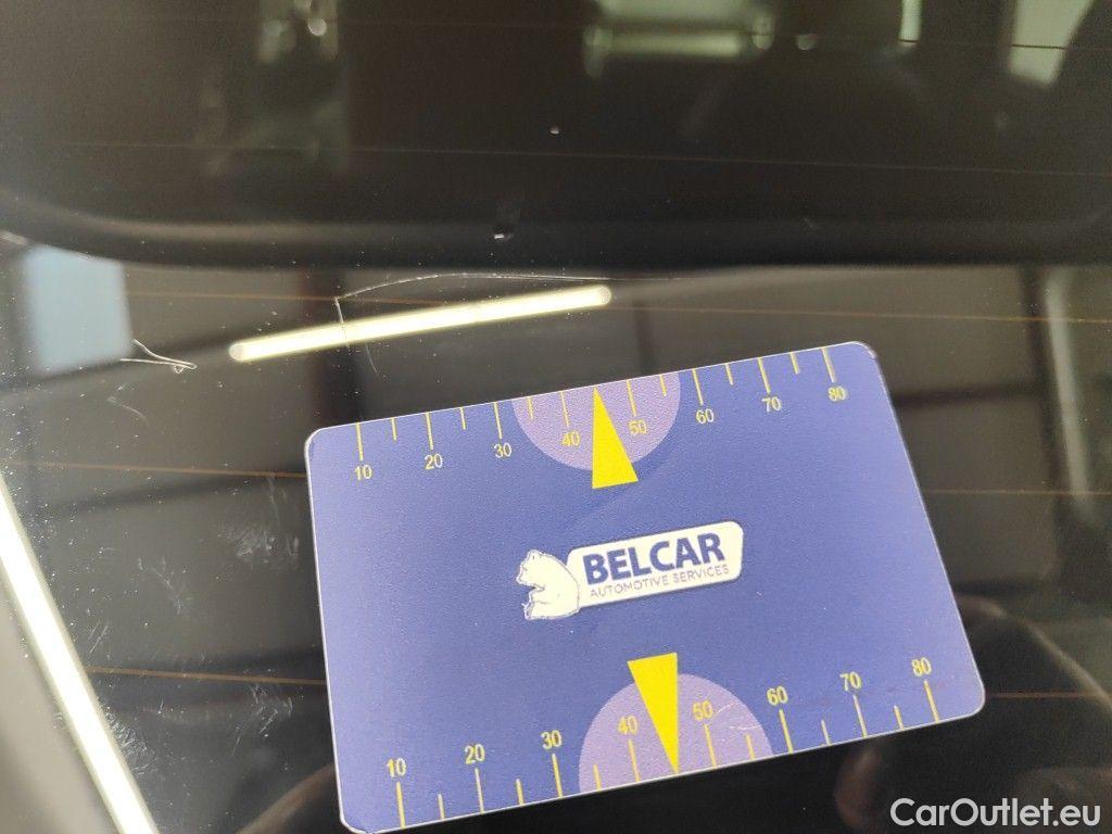 Volvo  XC 40 Volvo XC40 T3 R-Design 5d #47