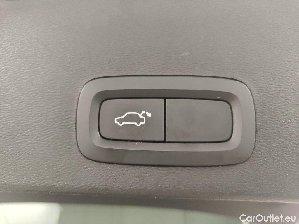 Volvo  XC 40 Volvo XC40 T3 R-Design 5d #35