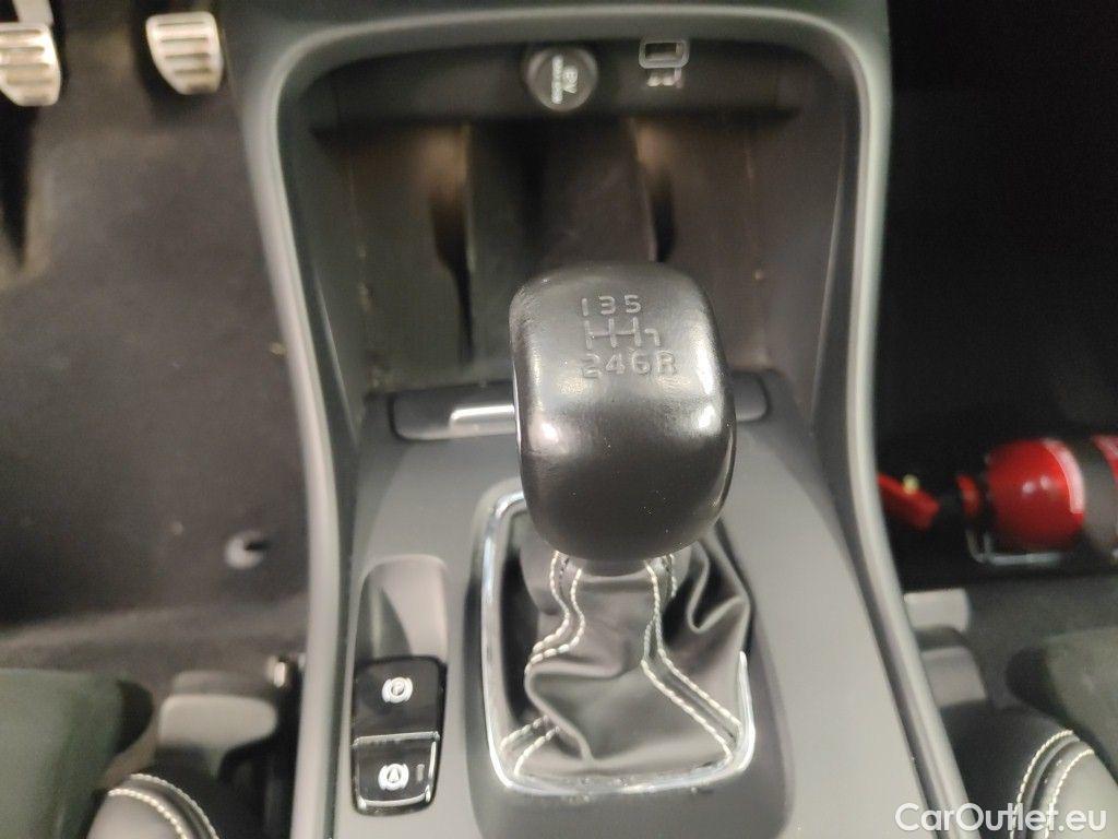Volvo  XC 40 Volvo XC40 T3 R-Design 5d #33