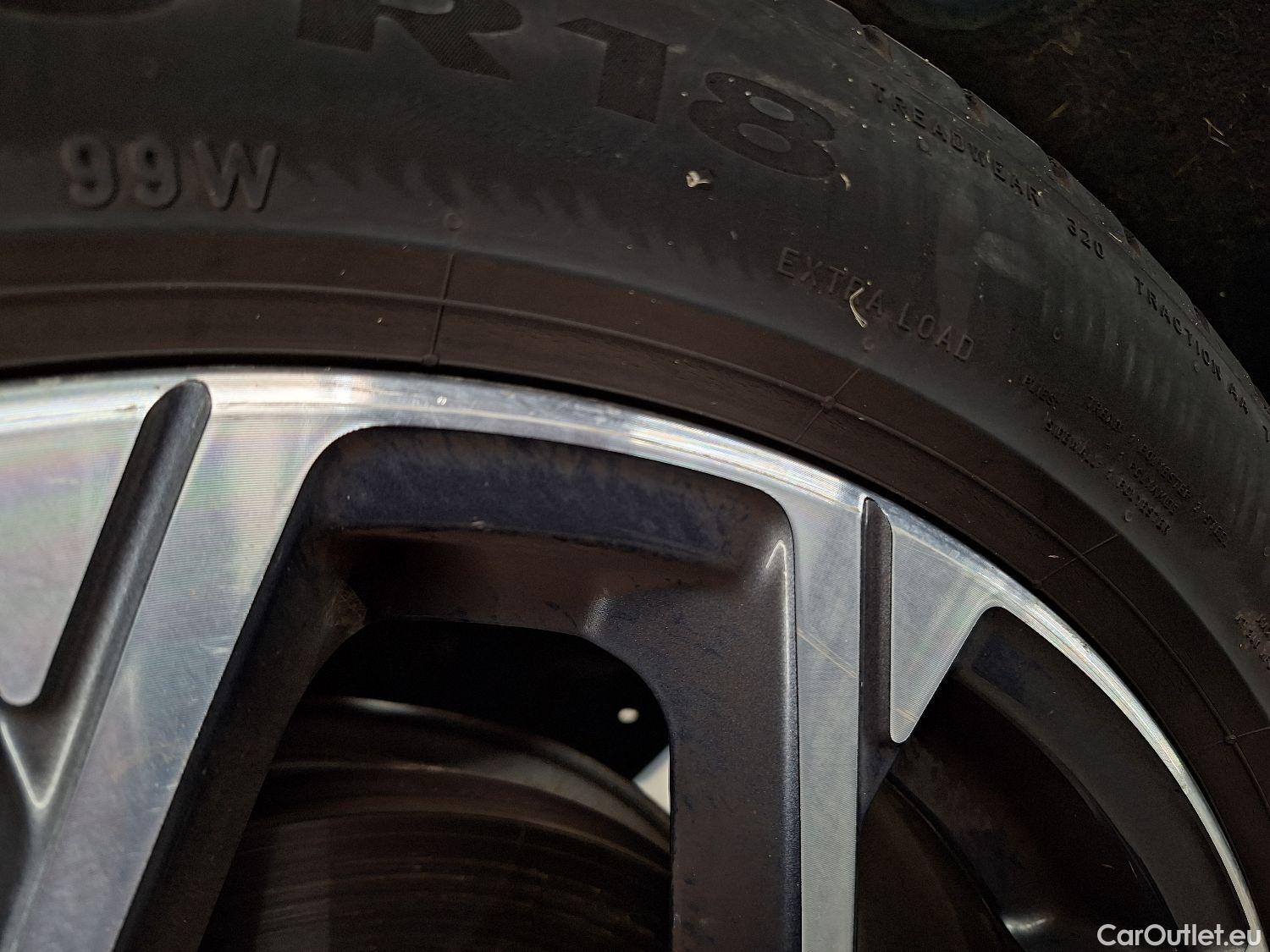 Bmw  X1 BMW,  FL'19, BMW  sDrive18iA (103 kW) 5d #16