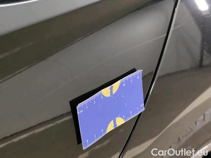 Bmw  Serie 1 1 Reeks Hatch 116d (85 kW) 85kW/116pk  5D/P Man-6 #33