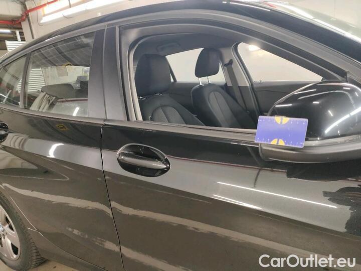 Bmw  Serie 1 1 Reeks Hatch 116d (85 kW) 85kW/116pk  5D/P Man-6 #67