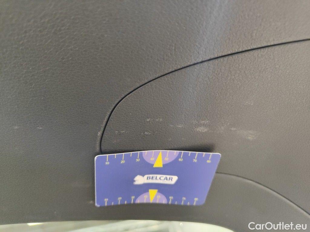 Audi  A4 Audi  Avant 2.0 35 TDi 120kW S tronic Business Ed 5d #27