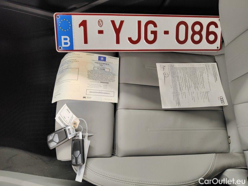 Audi  A4 Audi  Avant 2.0 35 TDi 120kW S tronic Business Ed 5d #4