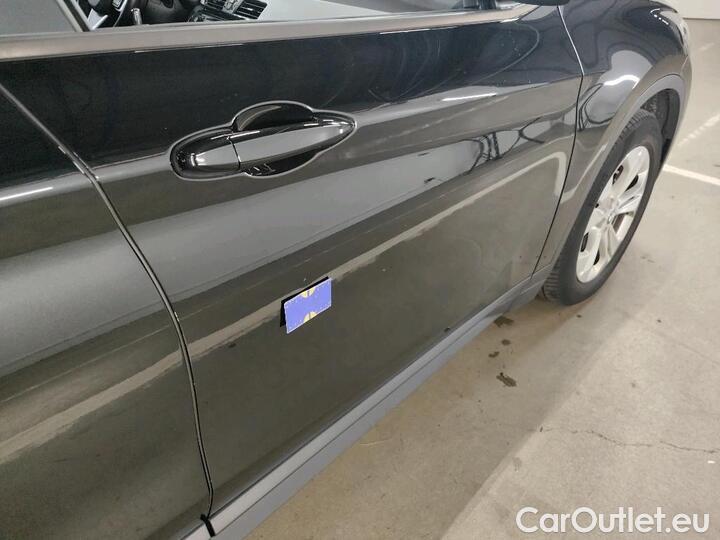 Bmw  X1  xDrive25e (162 kW) (PHEV) 162kW/220pk  5D/P Auto-6 #68