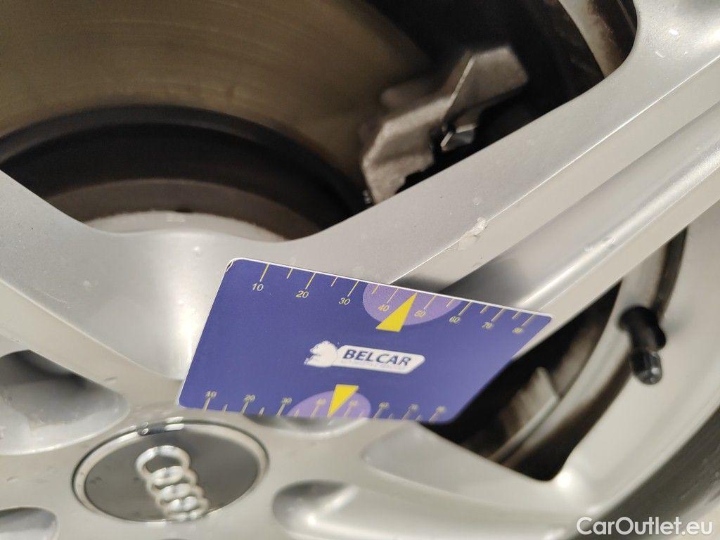 Audi  A4 Audi  Avant 2.0 35 TDi 120kW S tronic Business Ed 5d #55