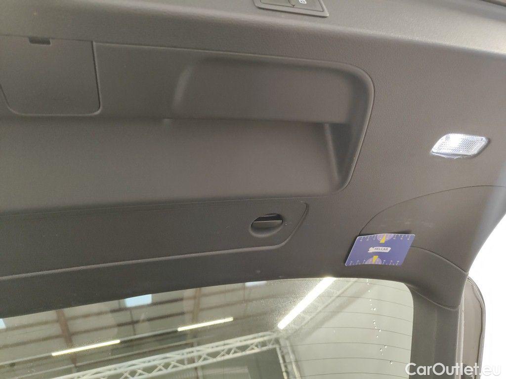 Audi  A4 Audi  Avant 2.0 35 TDi 120kW S tronic Business Ed 5d #26