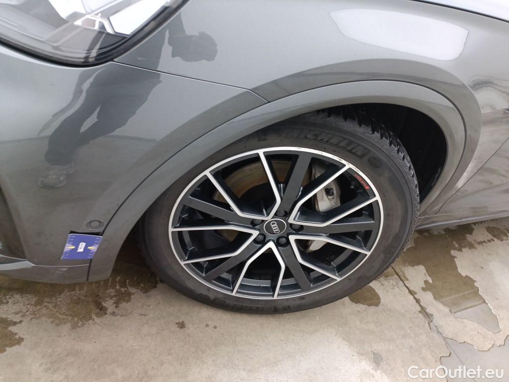 Audi  Q5 AUDI  - 2021 55 TFSIe 265 Quattro PHEV S line S tronic 5d #36