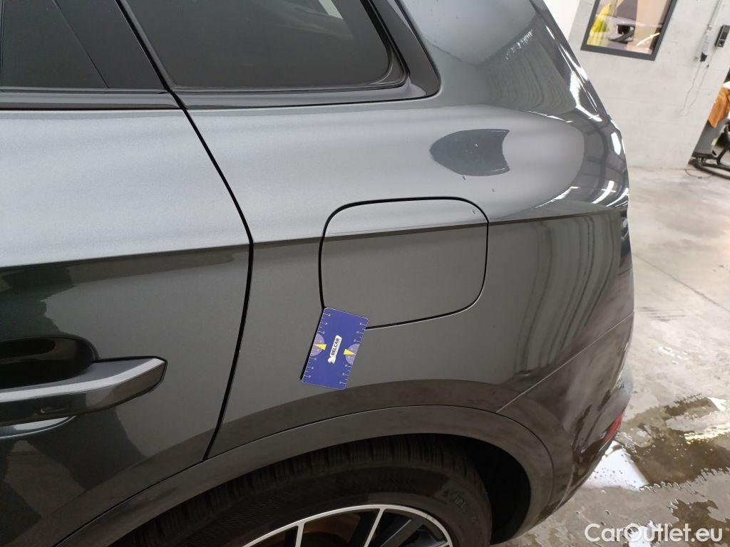 Audi  Q5 AUDI  - 2021 55 TFSIe 265 Quattro PHEV S line S tronic 5d #21