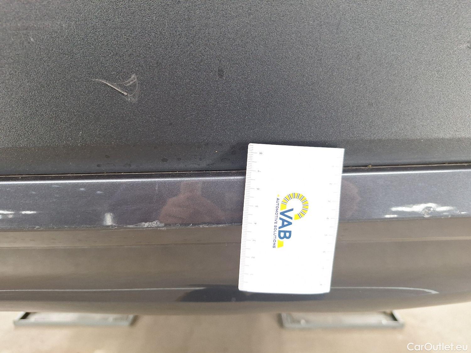 Bmw  X1 BMW,  FL'19, BMW  sDrive16dA (85 kW) 5d #12