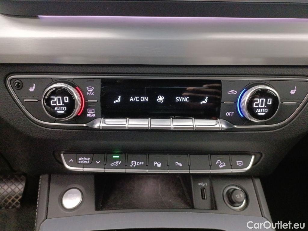 Audi  Q5 AUDI  - 2021 55 TFSIe 265 Quattro PHEV S line S tronic 5d #26