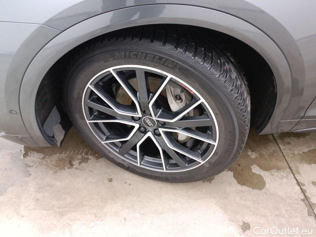 Audi  Q5 AUDI  - 2021 55 TFSIe 265 Quattro PHEV S line S tronic 5d #43