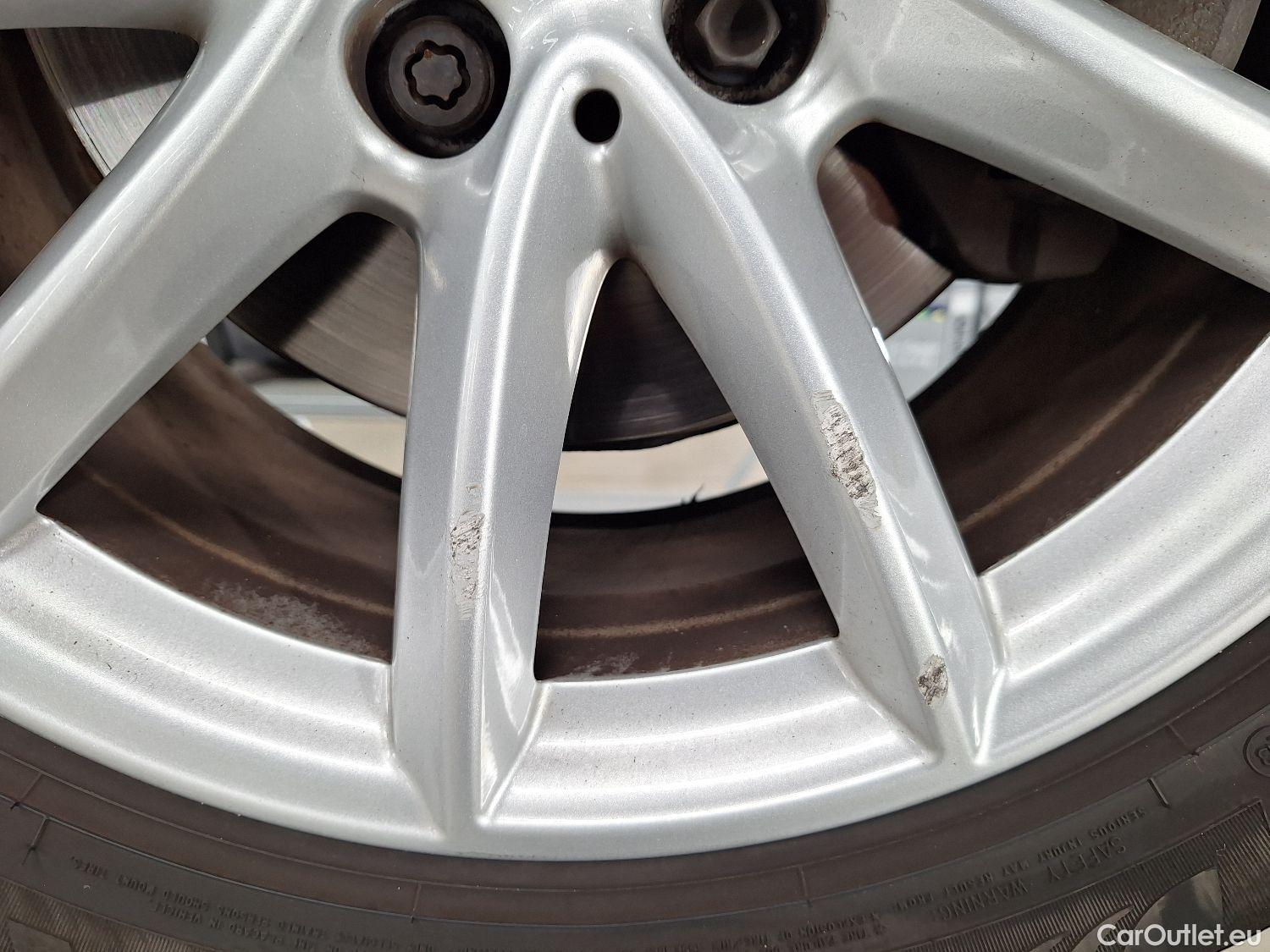 Bmw  X1 BMW,  FL'19, BMW  sDrive16dA (85 kW) 5d #7