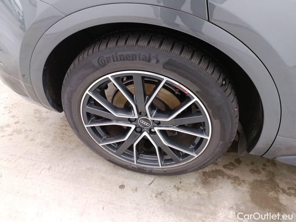 Audi  Q5 AUDI  - 2021 55 TFSIe 265 Quattro PHEV S line S tronic 5d #47