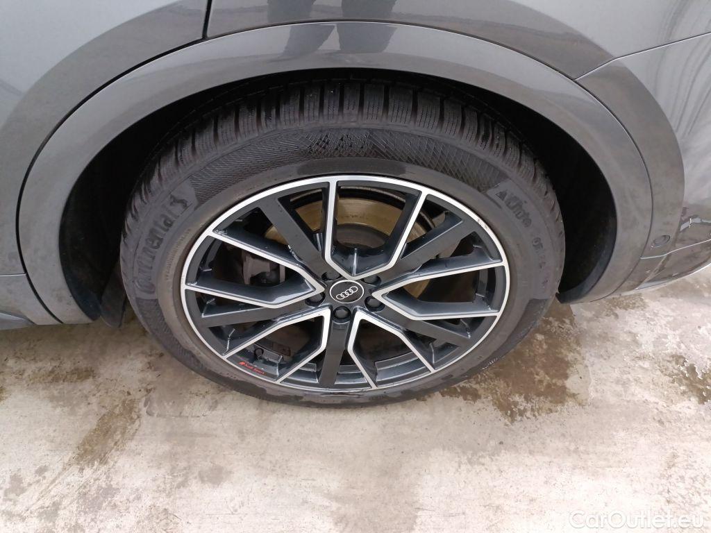 Audi  Q5 AUDI  - 2021 55 TFSIe 265 Quattro PHEV S line S tronic 5d #45