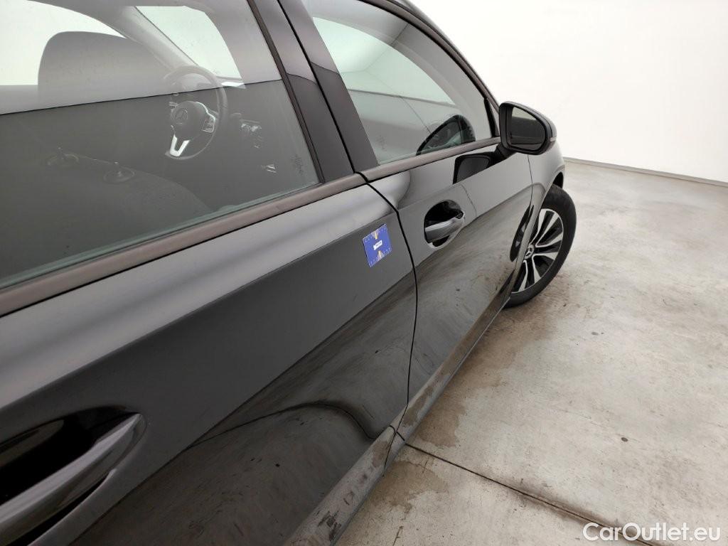 Mercedes  A-Klasse MERCEDES CLASSE A (W177) A 180 136 Business Solution (EU6d-TEMP) 5d Auto #44