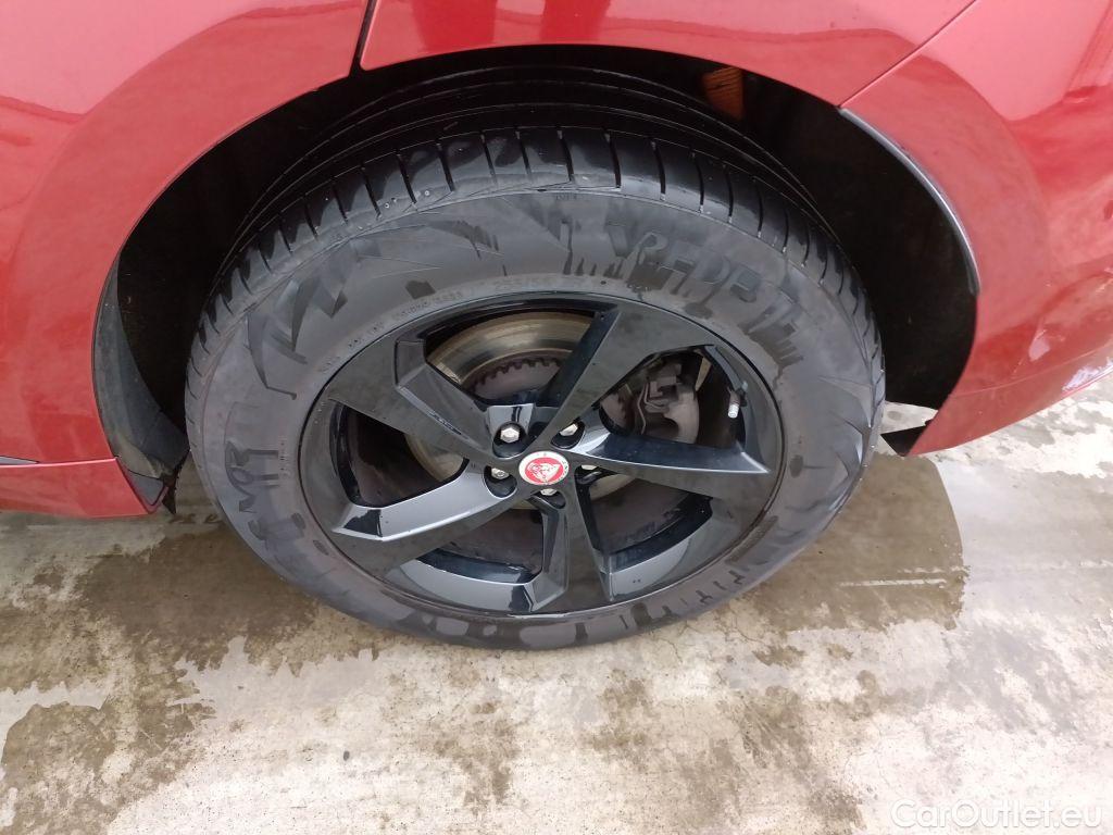 Jaguar  F-PACE JAGUAR  - 2021 2.0 T PHEV AWD P400e R-Dynamic S 5d #54