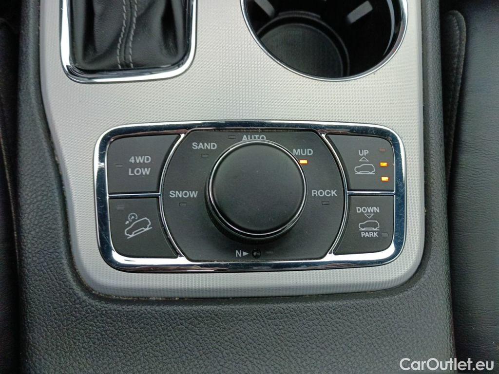 Jeep  Grand Cherokee JEEP  DIESEL - 2013 3.0 V6 TD 250 Overland (EU6d) 5d Auto #30