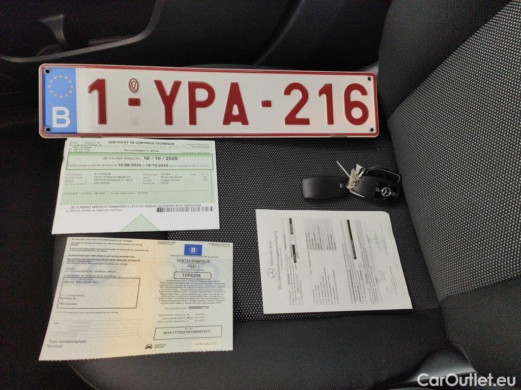 Mercedes  A-Klasse Mercedes-Benz  A 180 d Business Solution Aut. 5d #4