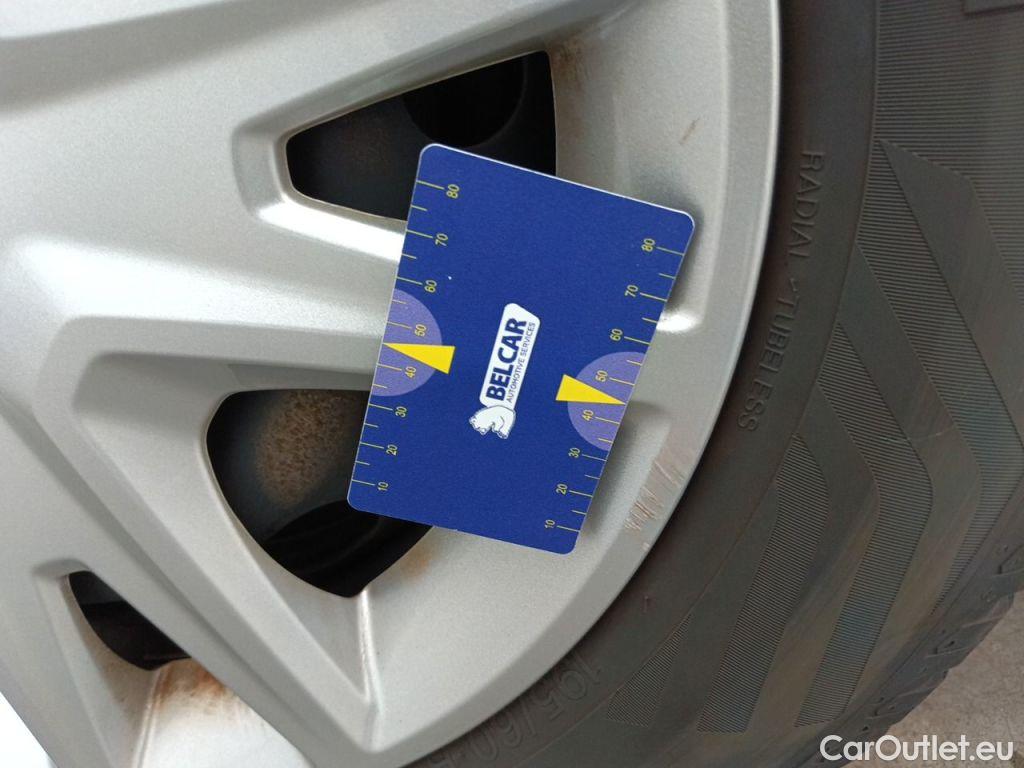 Ford  Fiesta Ford  1.1i 52kW Business Class 5d #33