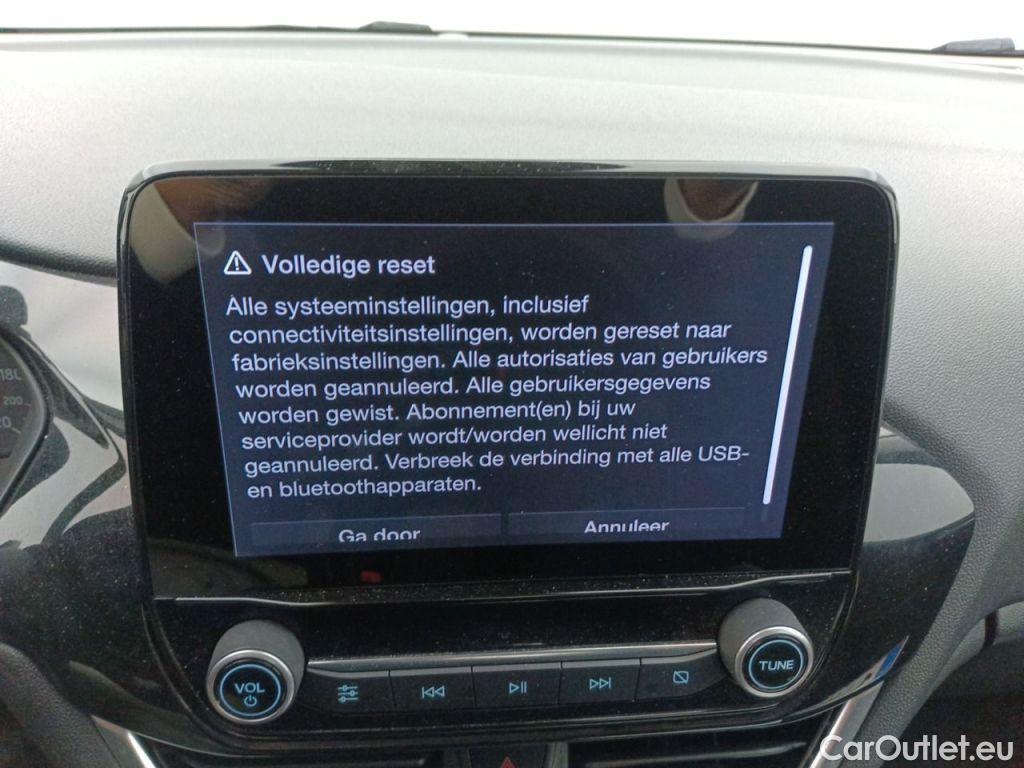 Ford  Fiesta Ford  1.1i 52kW Business Class 5d #14